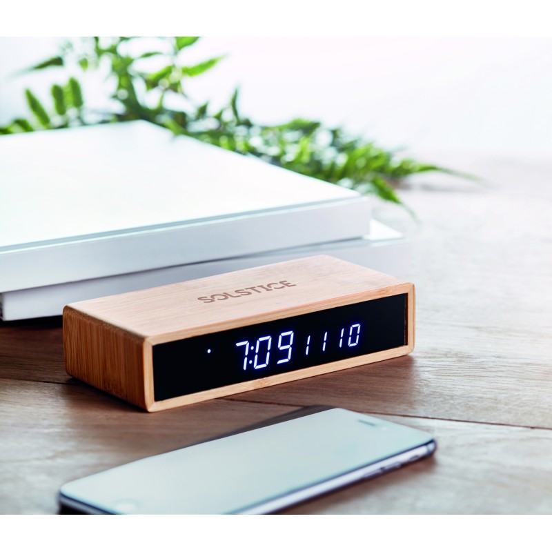 Cargador inalámbrico de bambú con reloj Moro