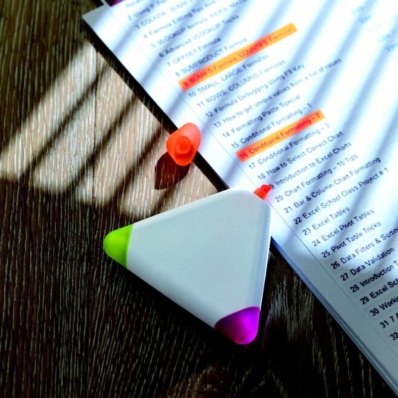 Subrayador triangular de 3 colores Triangulo