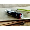 Linterna multiusos con martillo de emergencia Hamlight