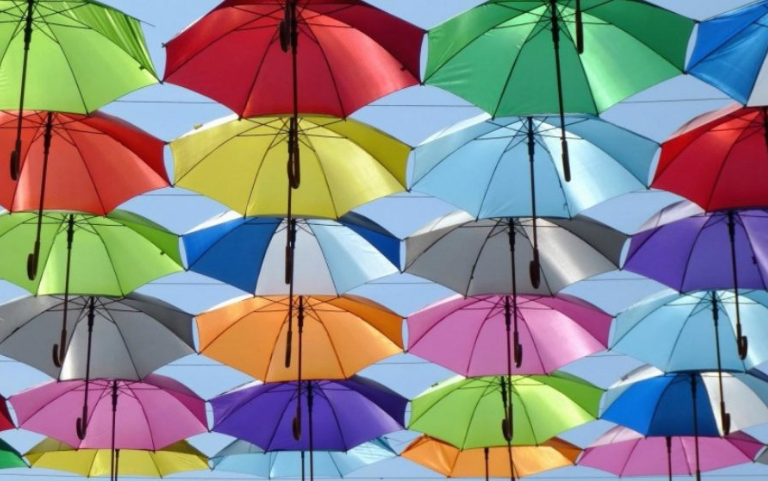 7 Paraguas para Personalizar este Invierno